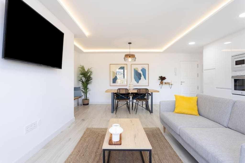 Sunnyland Apartment Arona Cho Екстер'єр фото