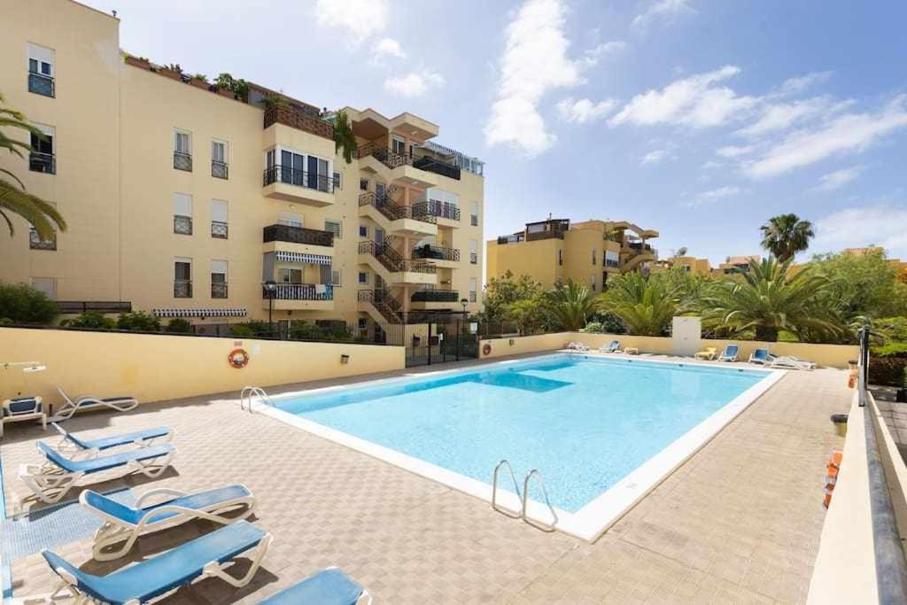 Sunnyland Apartment Arona Cho Екстер'єр фото