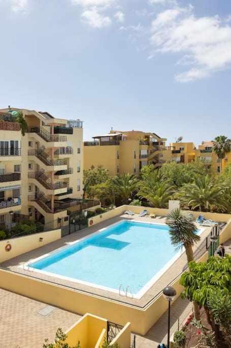 Sunnyland Apartment Arona Cho Екстер'єр фото